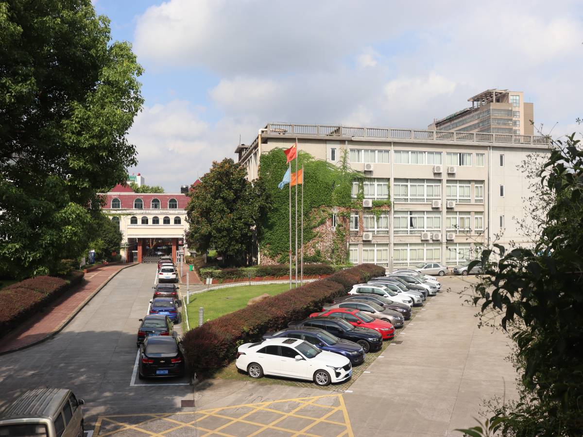 院容院貌 (2)(1) 院容院貌 (2)(1)